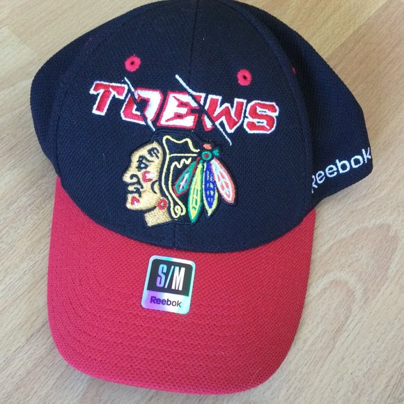 Chicago Blackhawks Toews 19 Hat Cap NHL Reebok Hockey NWT - Picture 1 of 5